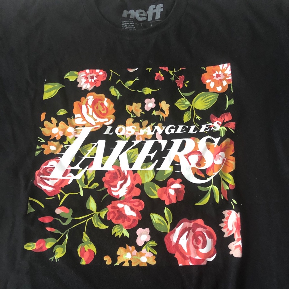 LAKERS SHIRT SIZE L